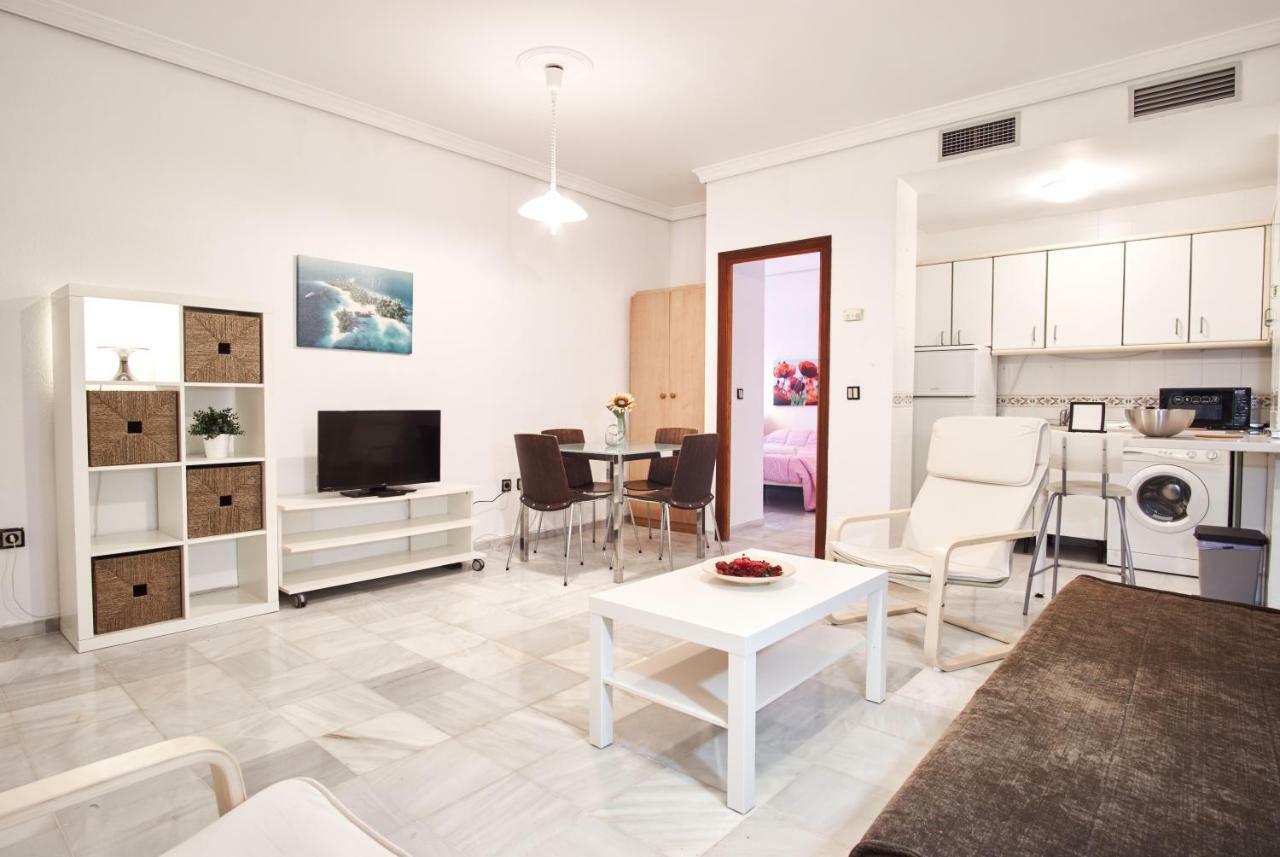 Pureza Oasis Suite Seville Exterior photo