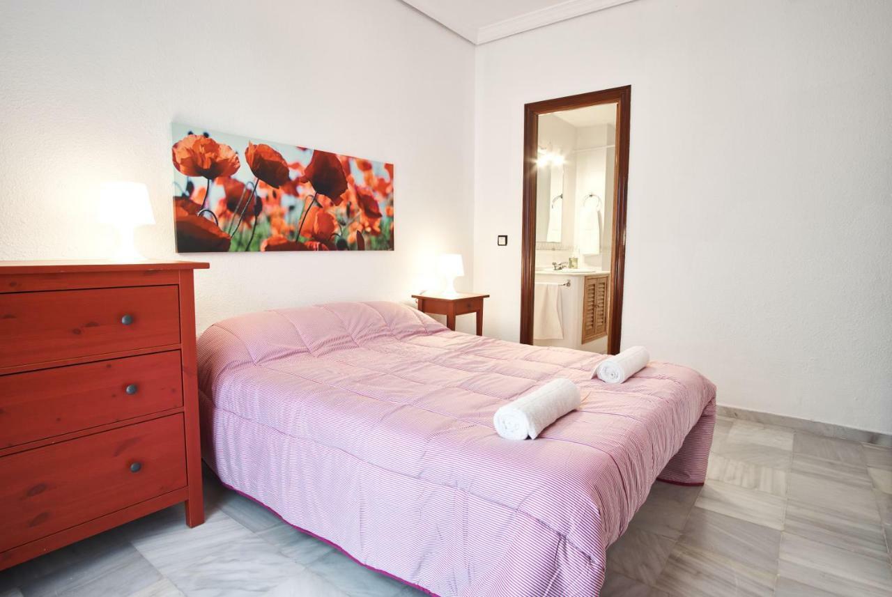 Pureza Oasis Suite Seville Exterior photo