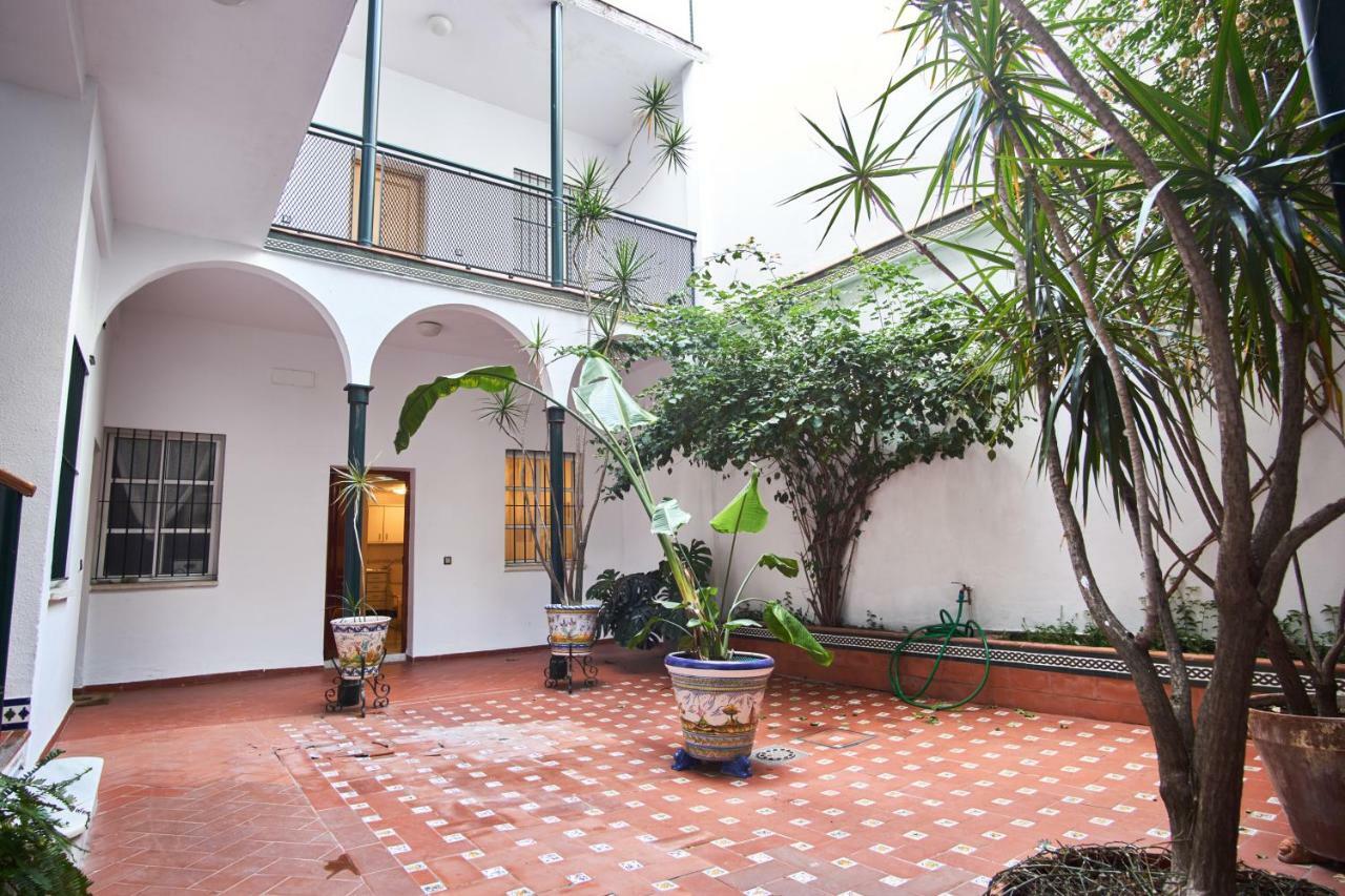 Pureza Oasis Suite Seville Exterior photo